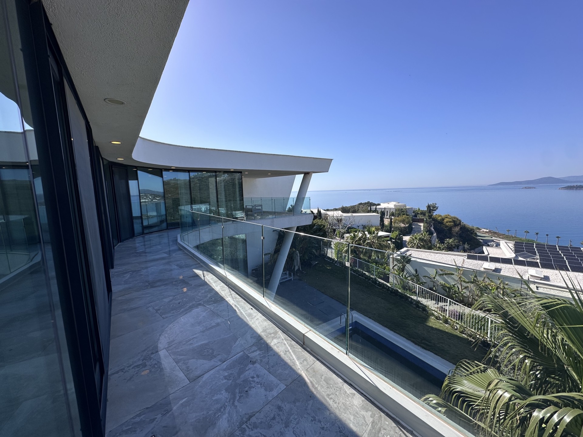 For Sale: Seaside Residence in a Luxury Hotel in Bodrum - Elegance, Hotel Comfort, and Stunning Views